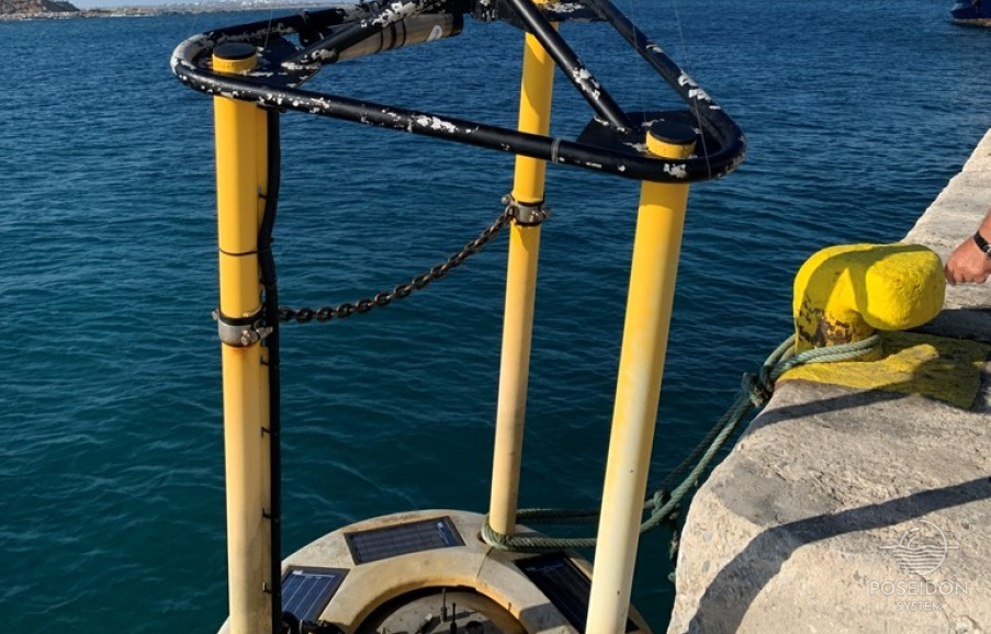 Buoy in Naxos port 