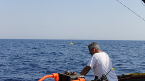 Sampling using R/V Philia at E1-M3A site (Sep. 2016)